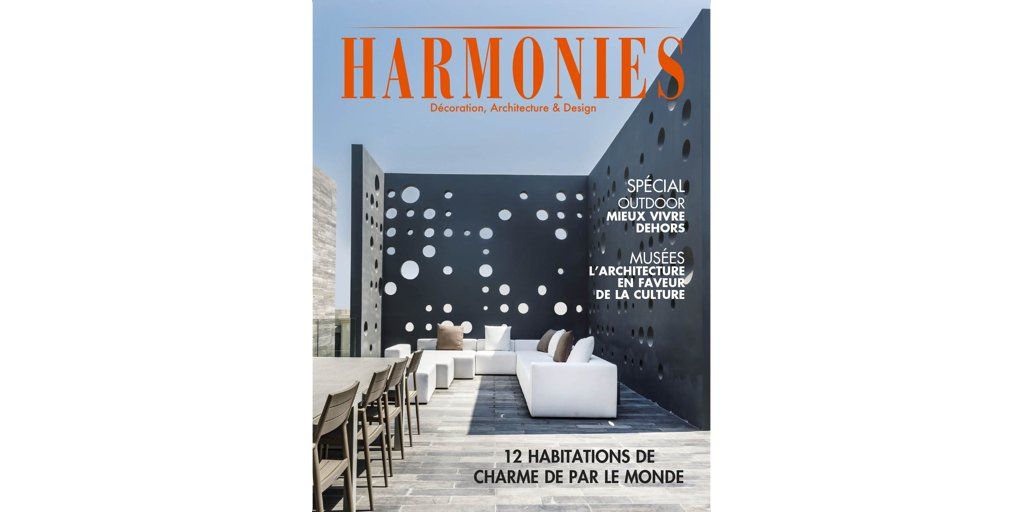 the cover of a magazine called harmonies with a picture of a patio
