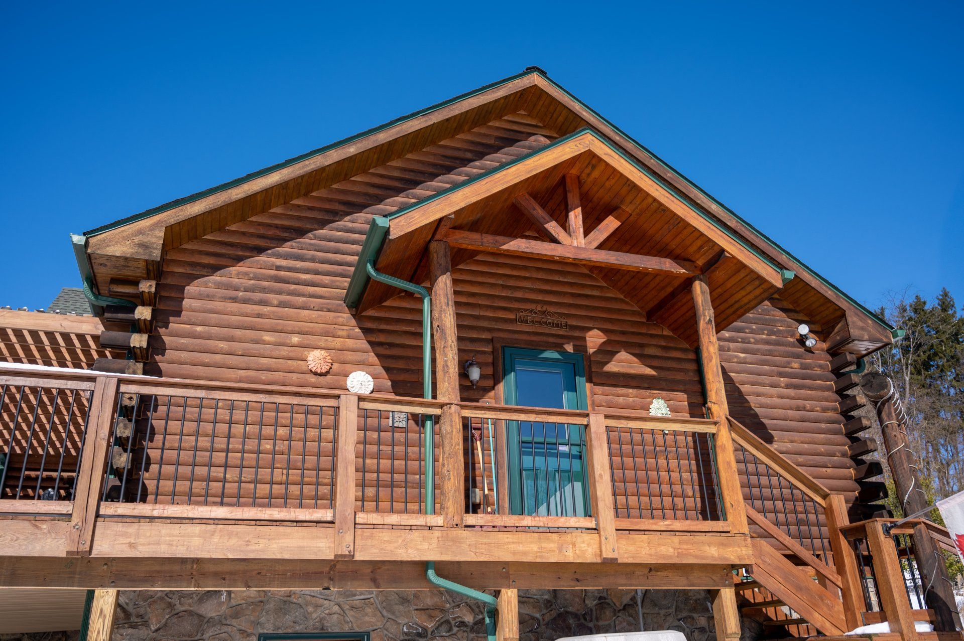 Luxury Log Home Maintenance Tips | Pittsburgh | Young's Cedar Log Homes