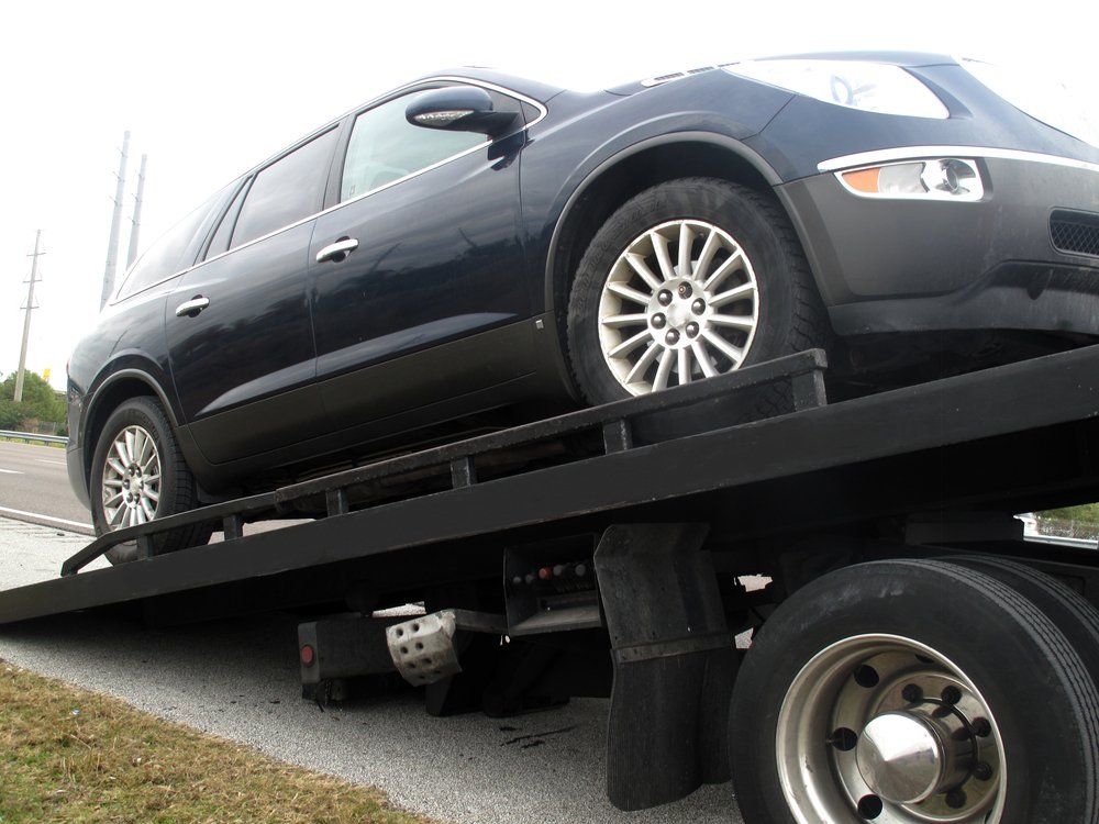 Flatbed Towing Services in Thornton