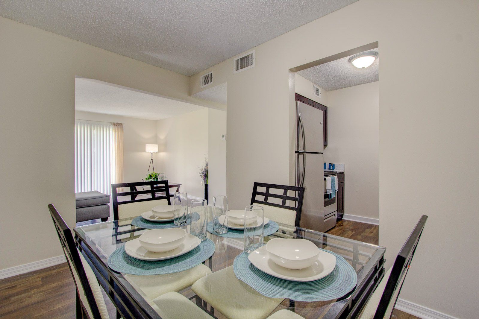 Dining | Melrose Apartments
