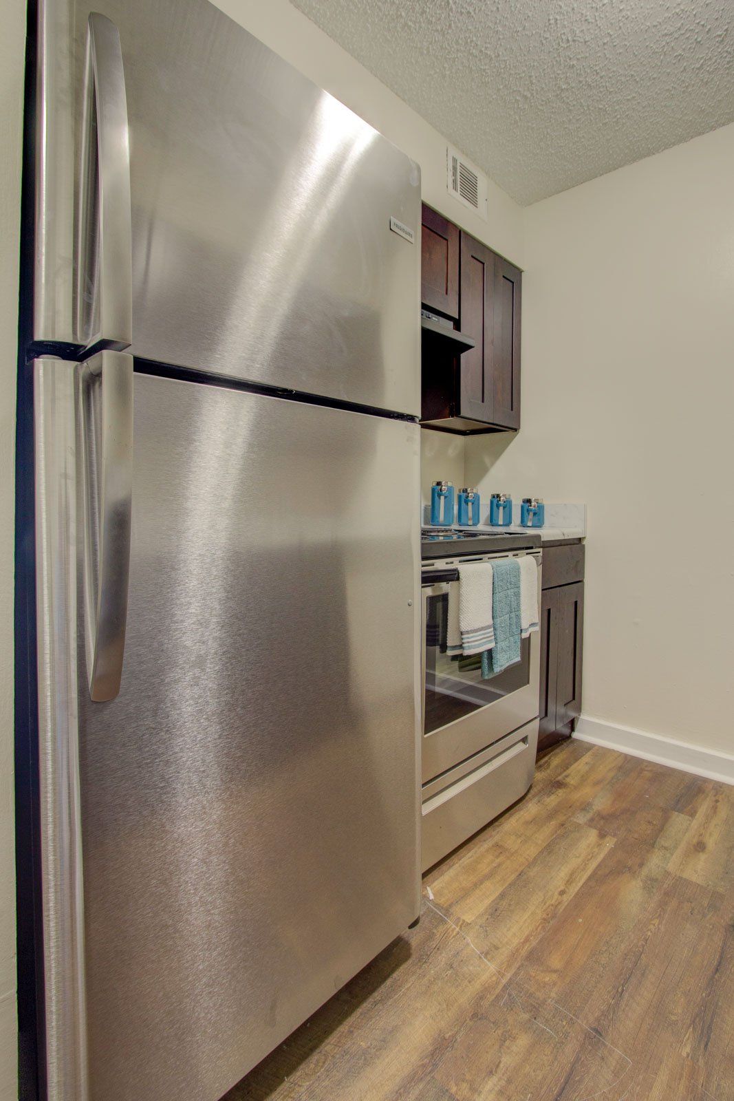 Kitchen | Melrose Apartments