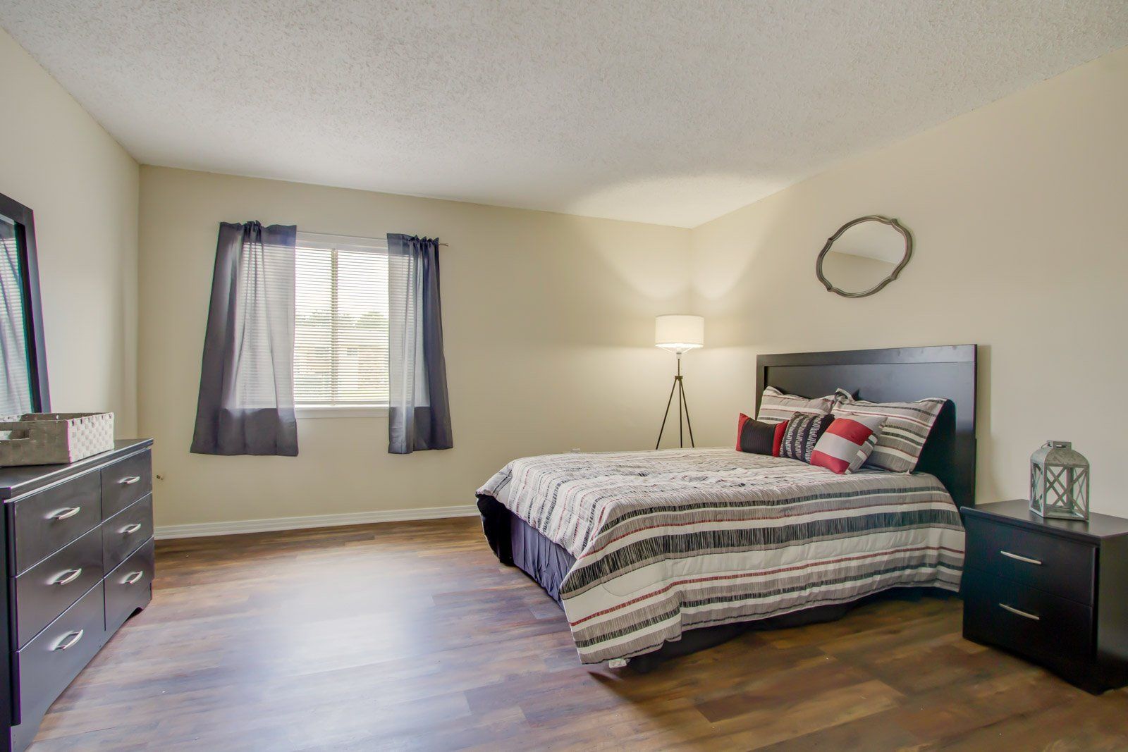 Bedroom | Melrose Apartments