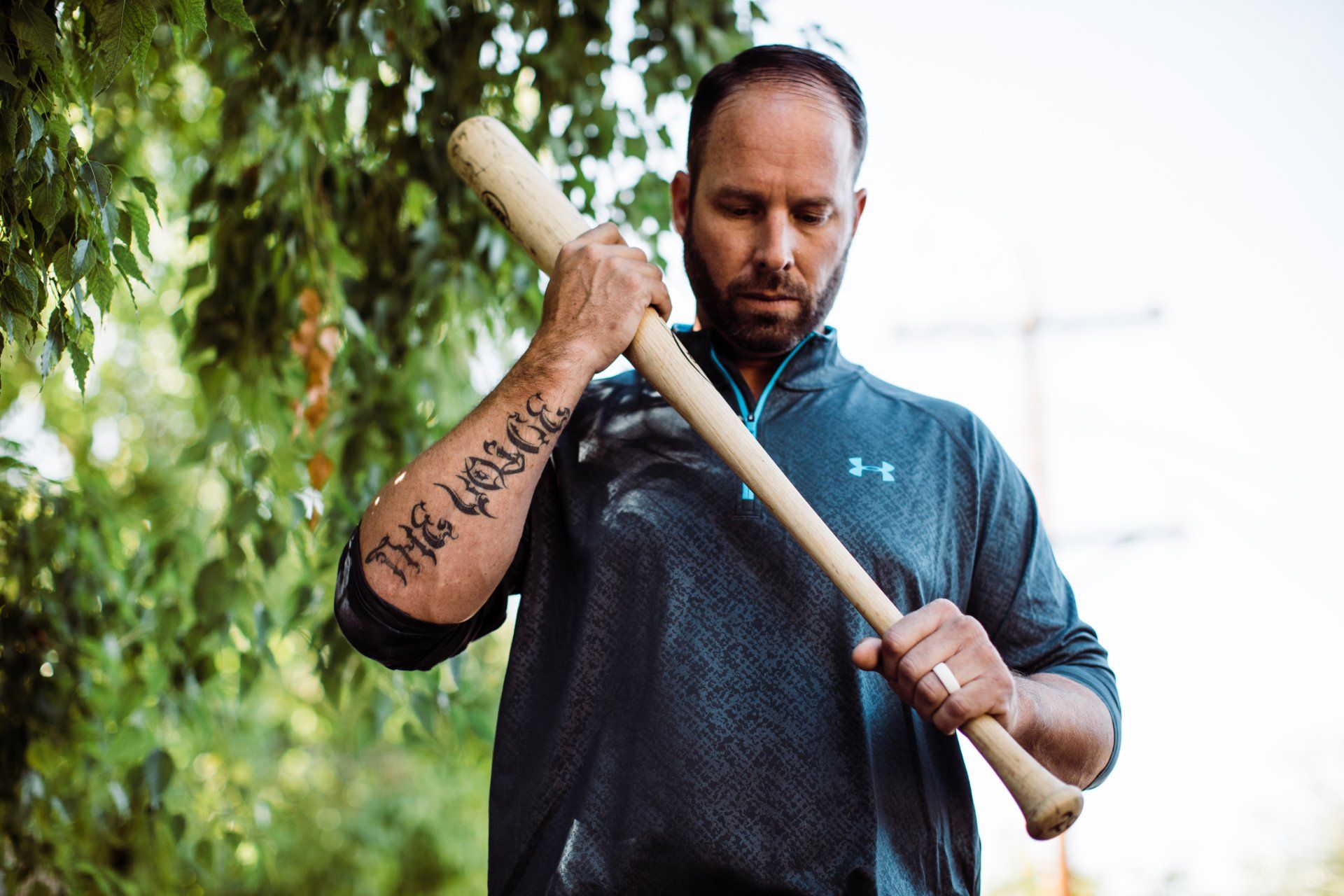 SheaHillebrandholdingabat