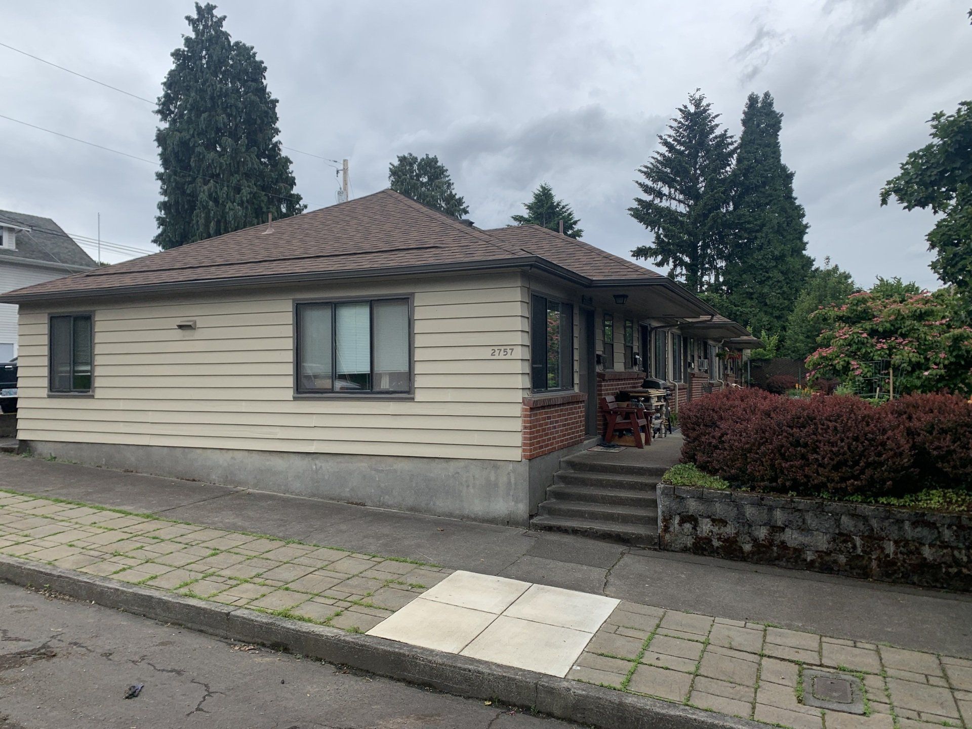 Ed-6 Apartments gallery