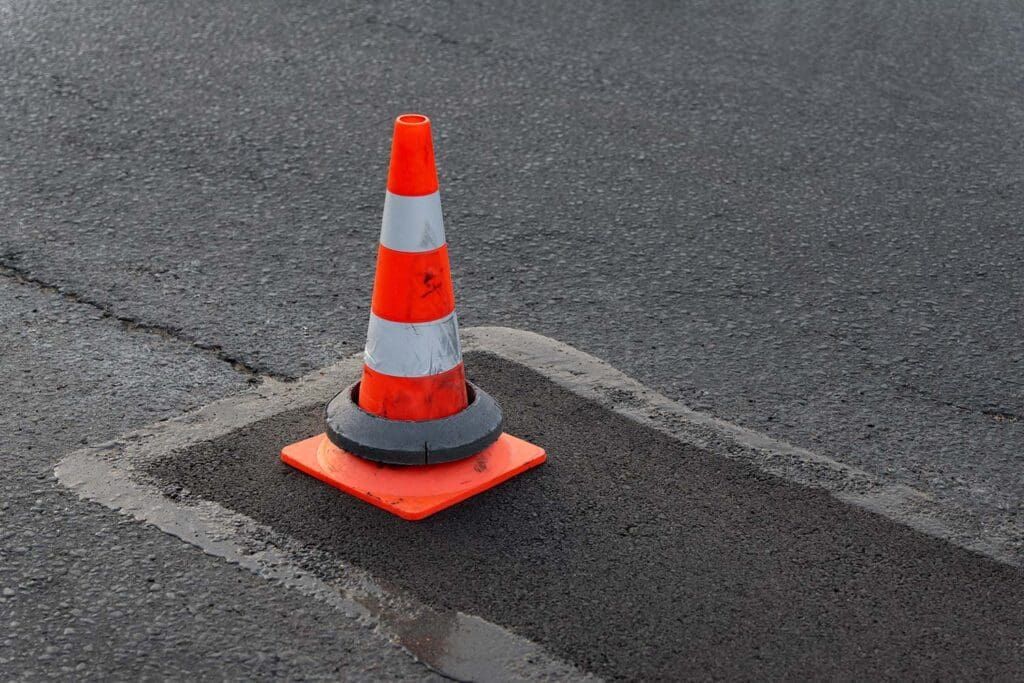 Clean pothole patched using phpm50