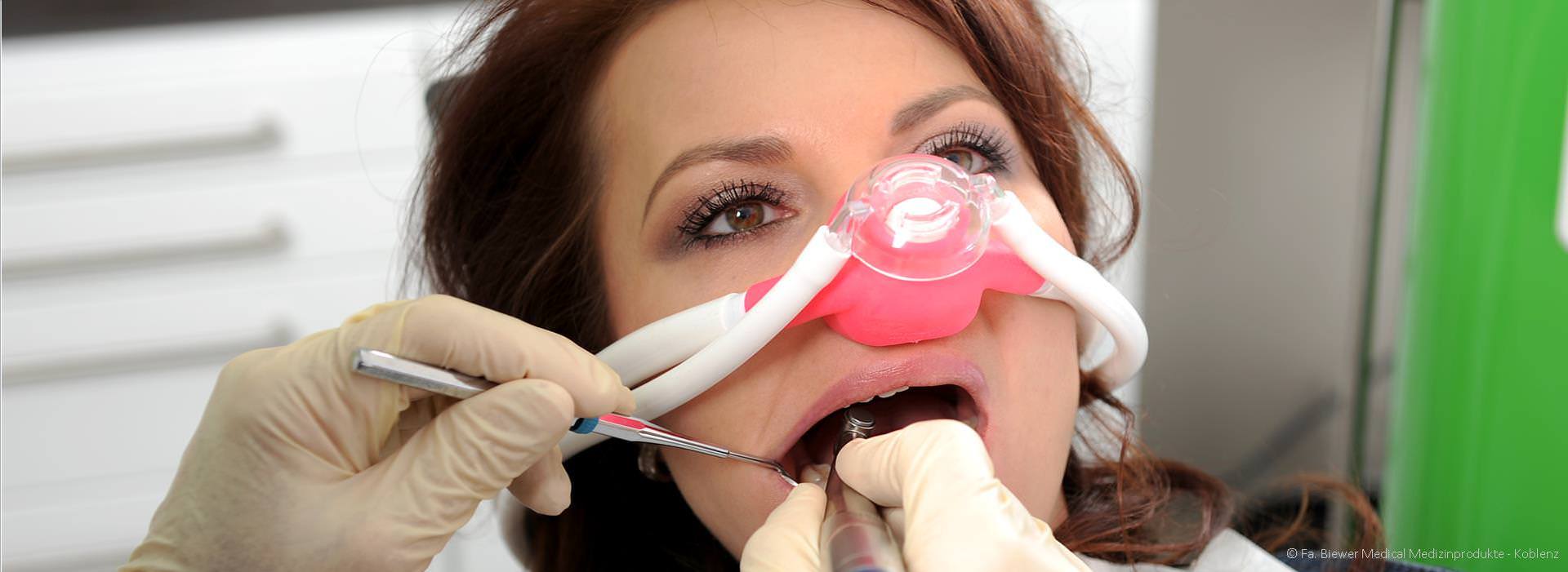 Lachgas-Sedierung für Angstpatienten