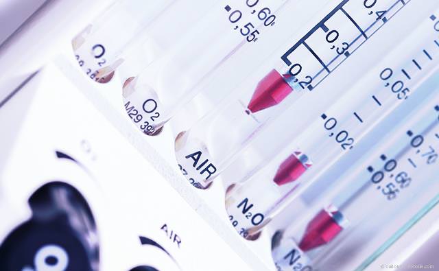 Dosierung der Lachgas-Zufuhr