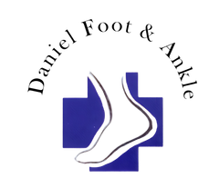 Daniel Foot and Ankle Logo 