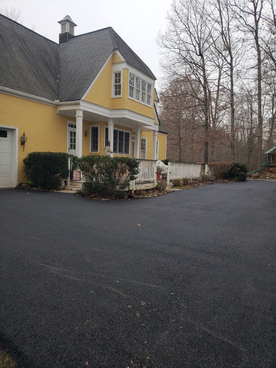Seal Coated Driveway — Richmond, VA — Rose Paving and Sealing