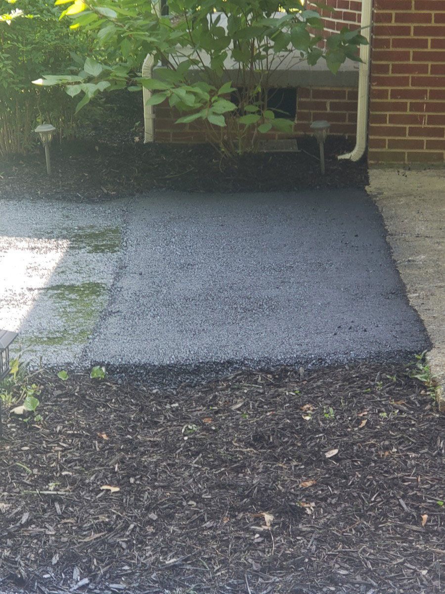 Asphalt in Garden — Richmond, VA — Rose Paving and Sealing