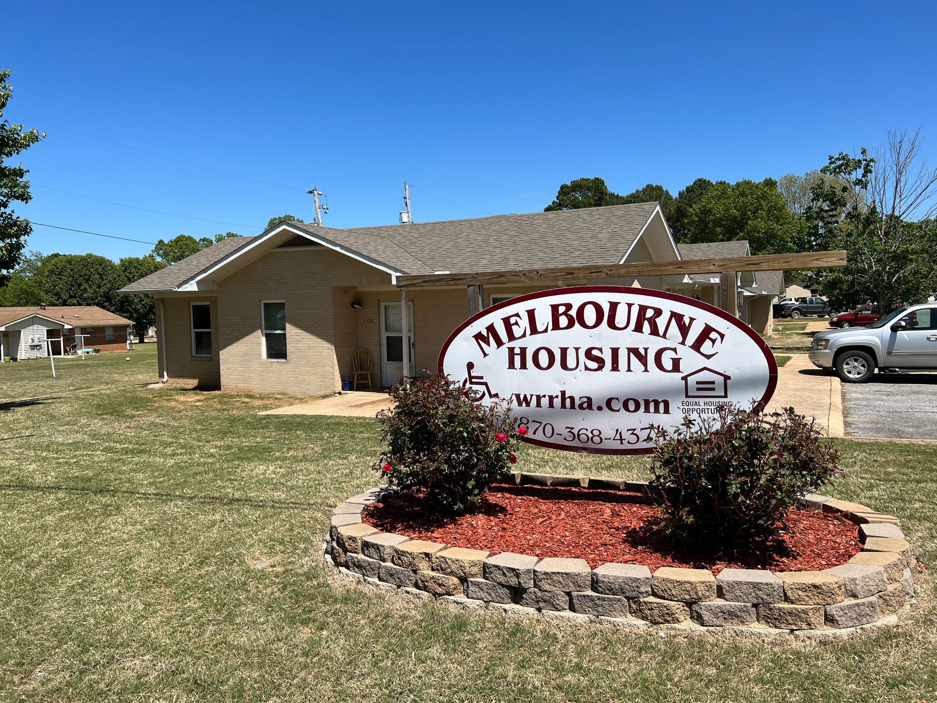 MHA White Brick Exterior Photo