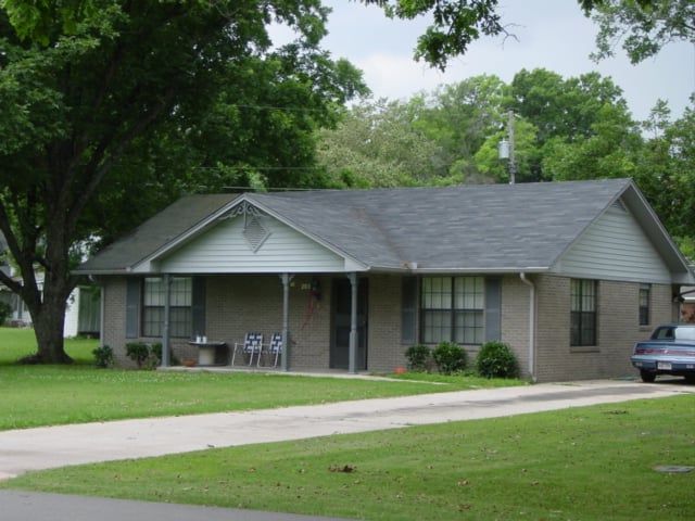 Swifton Housing Exterior Photo