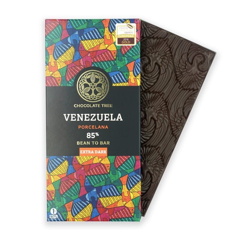True Porcelana cacao from Venezuela. Agroforested on small plots and overseen by Iraima Chacón, La ‘Reina del Porcelana’. A smooth surfaced pod with white cacao seeds inside. By enjoying this chocolate, you are helping Iraima and her team to preserve this heirloom varietal of cacao.