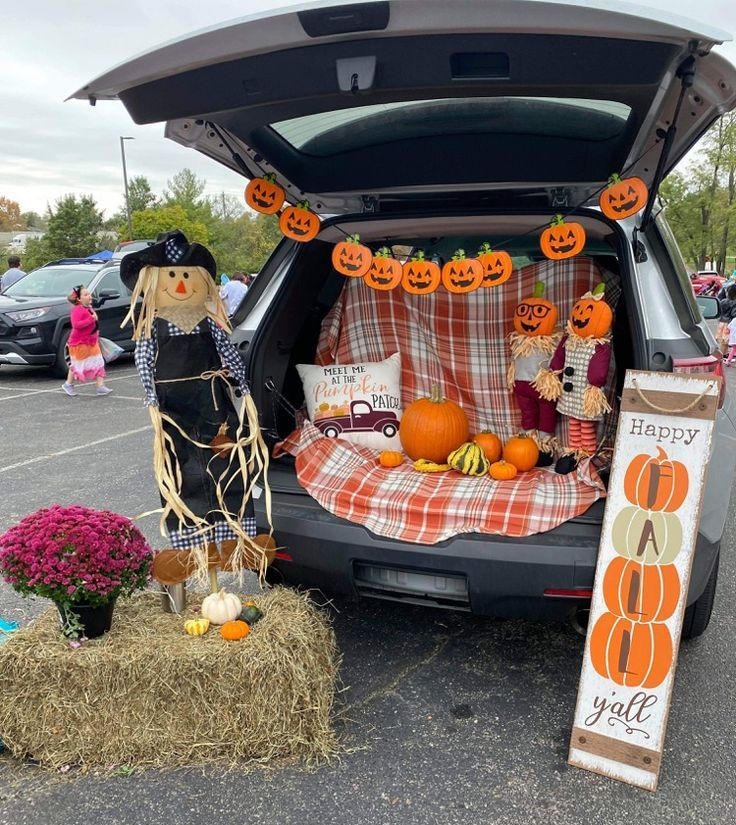 Fall themed trunk or treat