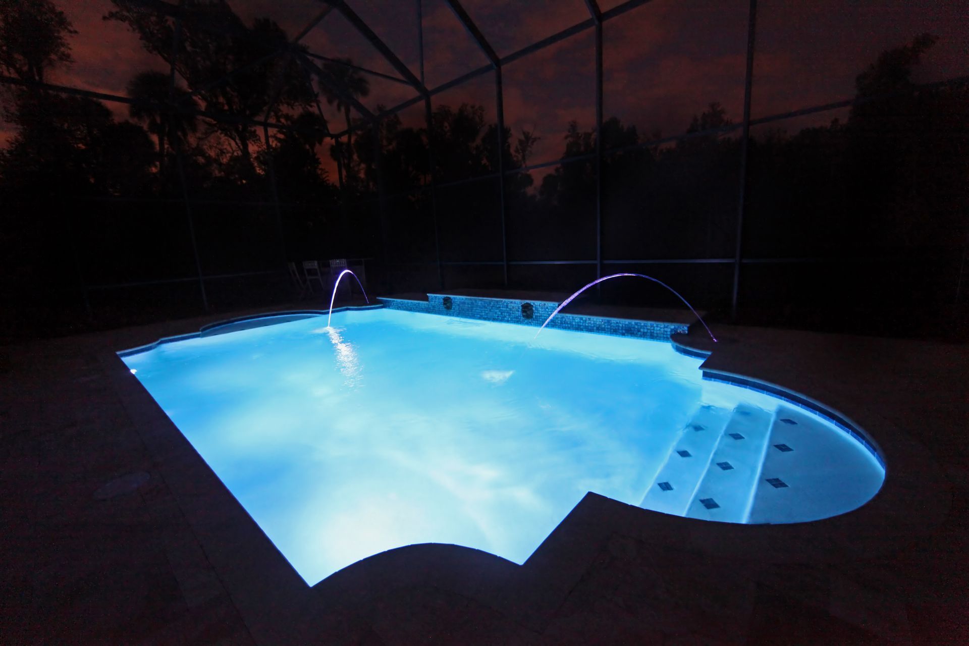 pool lighting 