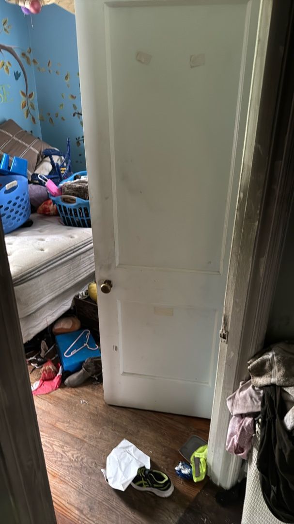 Professional cleaning of smoke affected bedroom