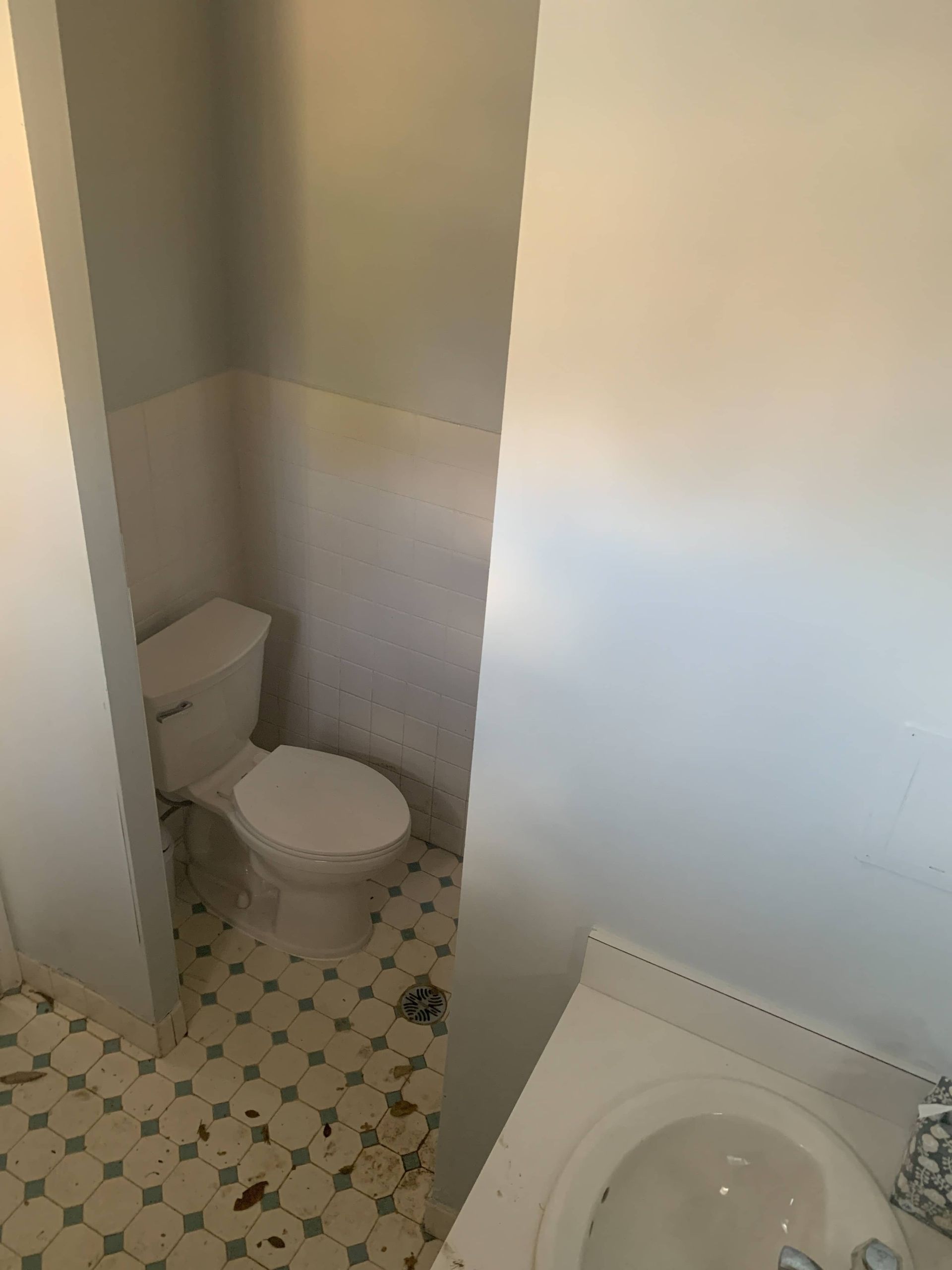 pipe burst water damage in Republic MO