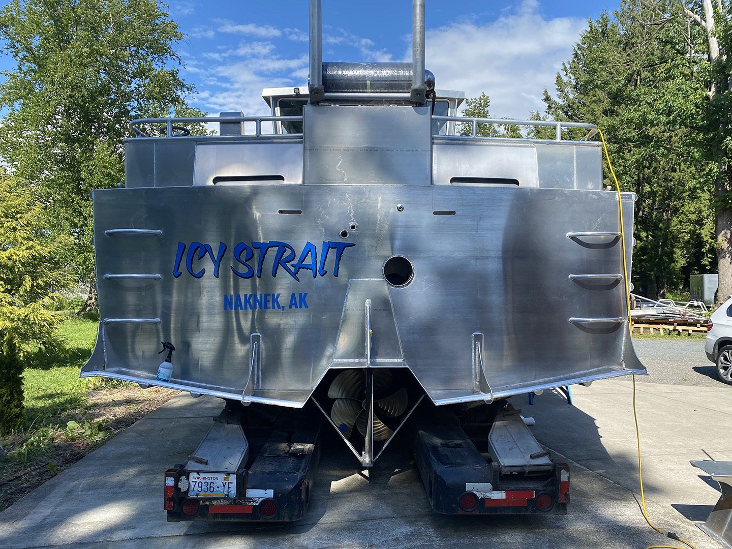 boat name on an aluminum boat