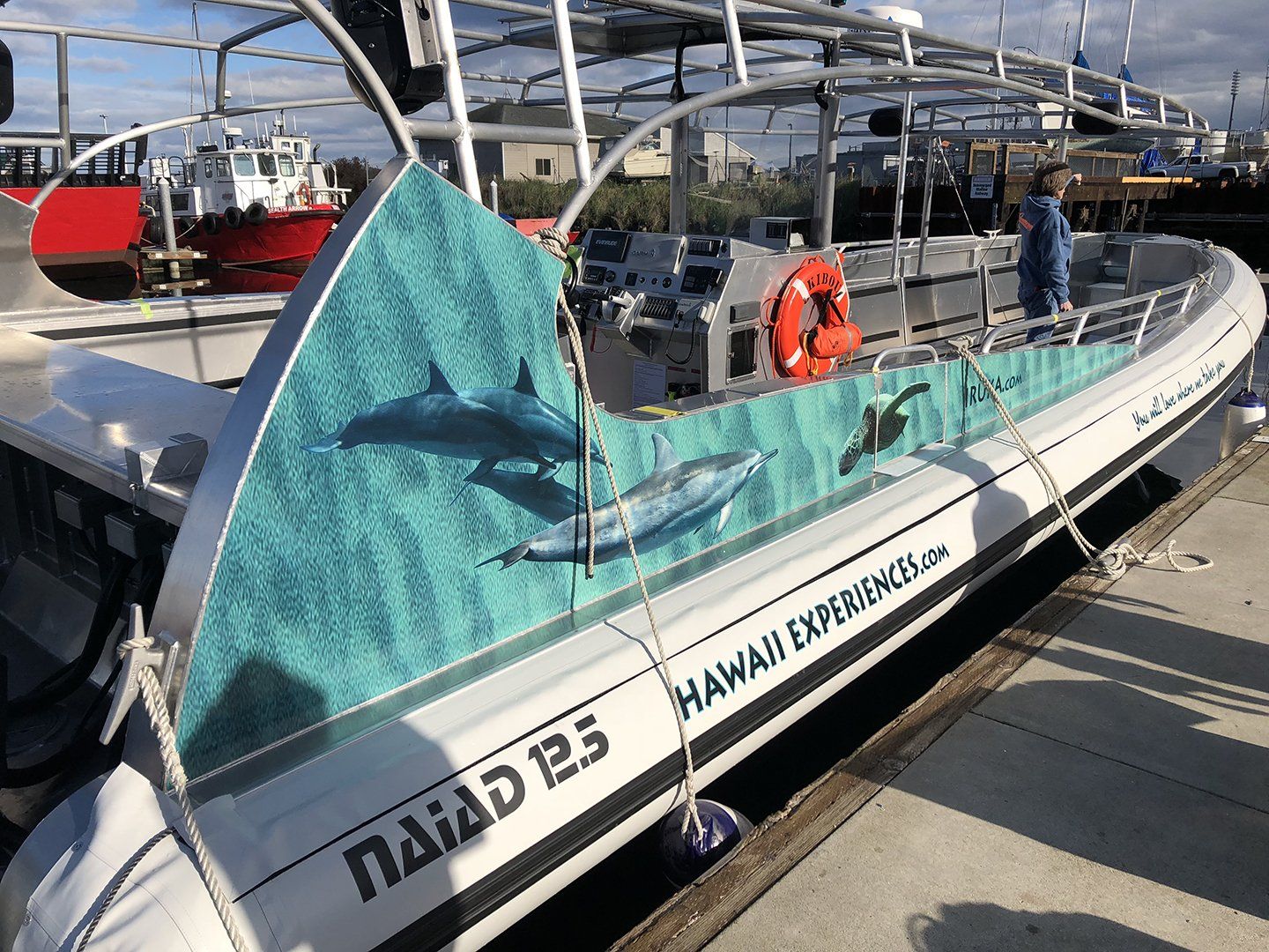 kiboue Armstron marine boat name