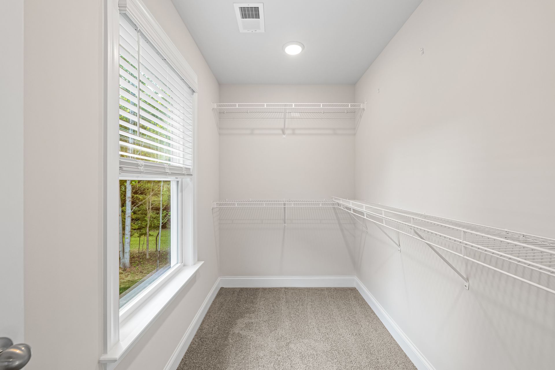 photo of Belmont floorplan main bedroom closet