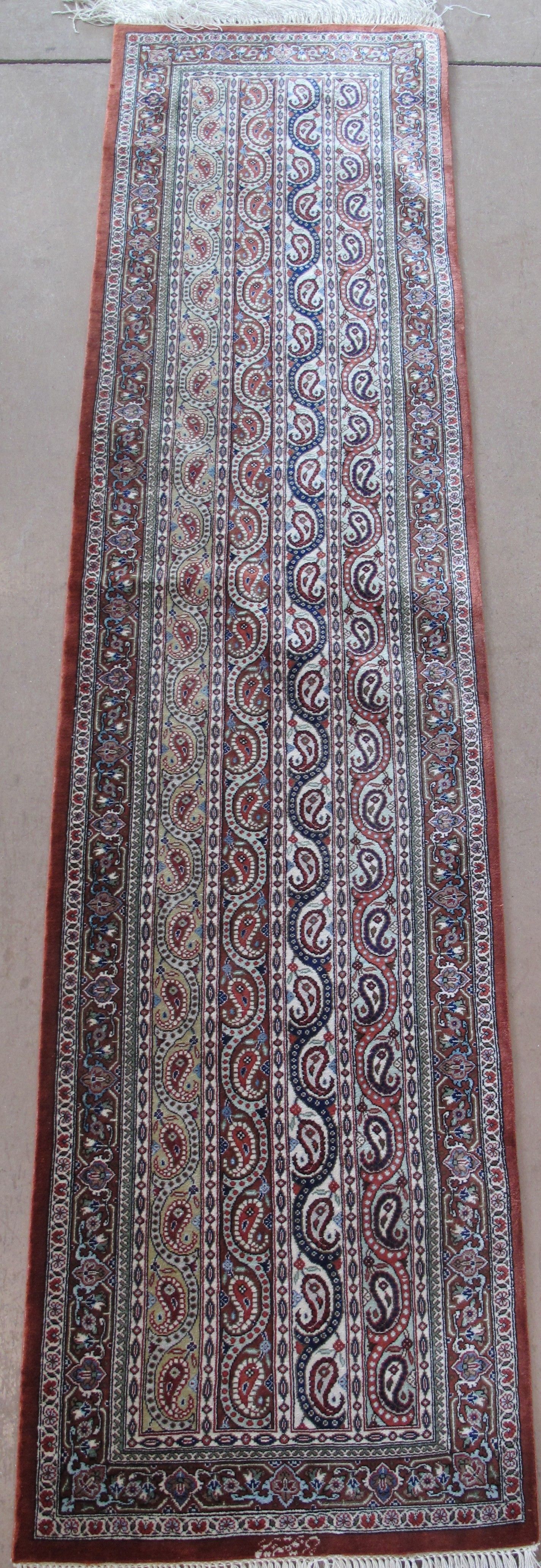 Qum Silk | INV7160-Q | 1'4