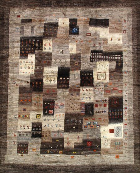 A rug with a pattern of squares on it