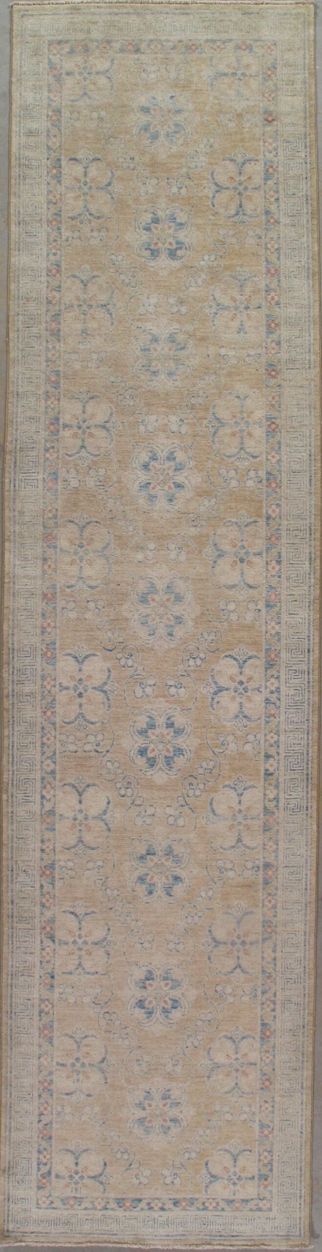 A close up of a rug with a pattern on it.