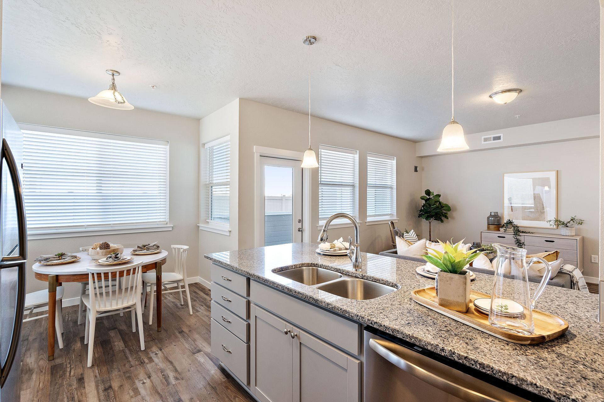 Brownstone flats kitchen 6