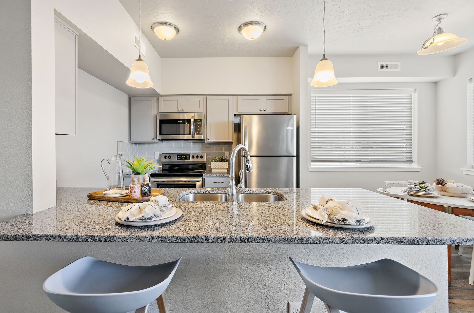 Luxury Apartment Nampa, ID Brownstone Flats