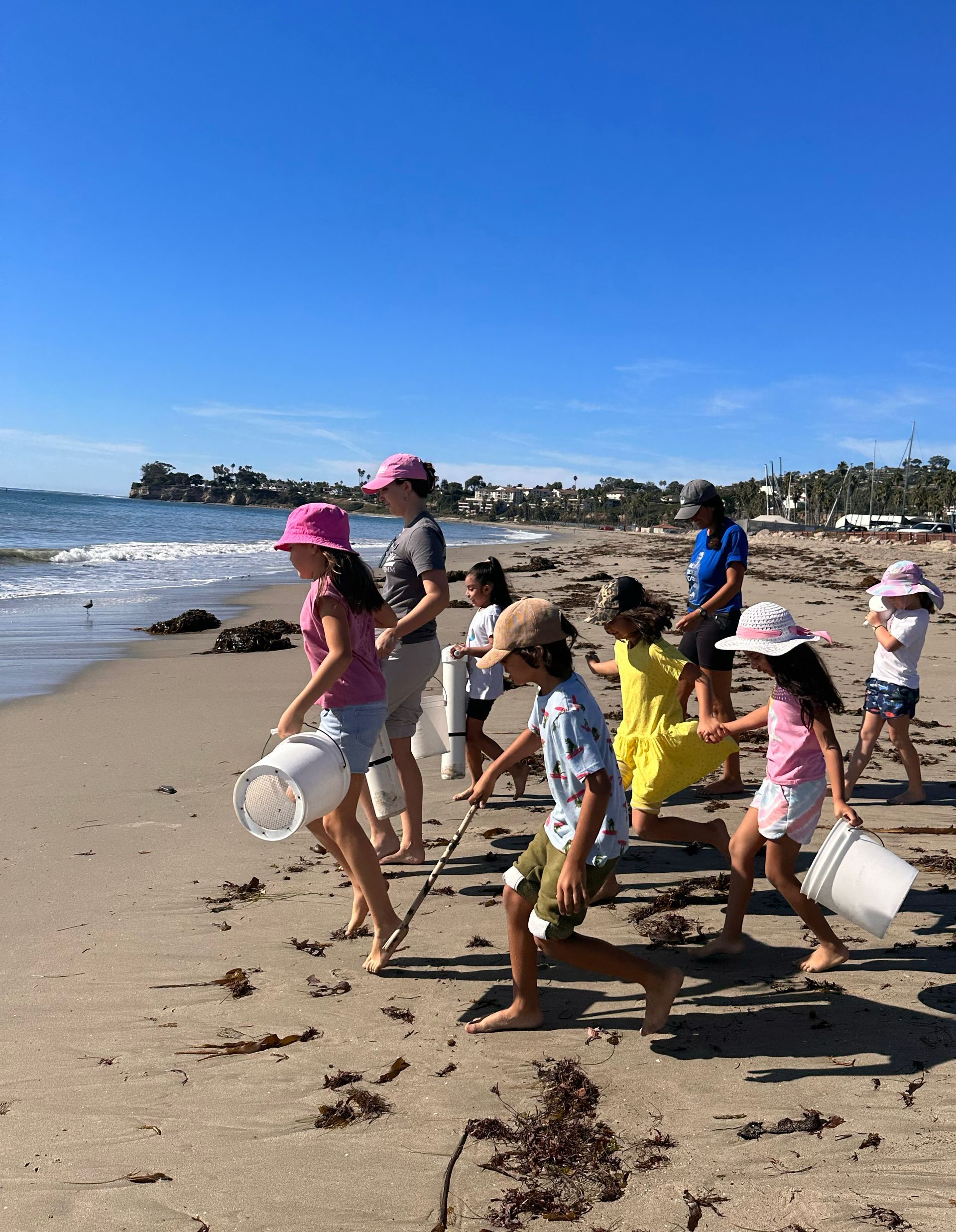 montessori children on the beach