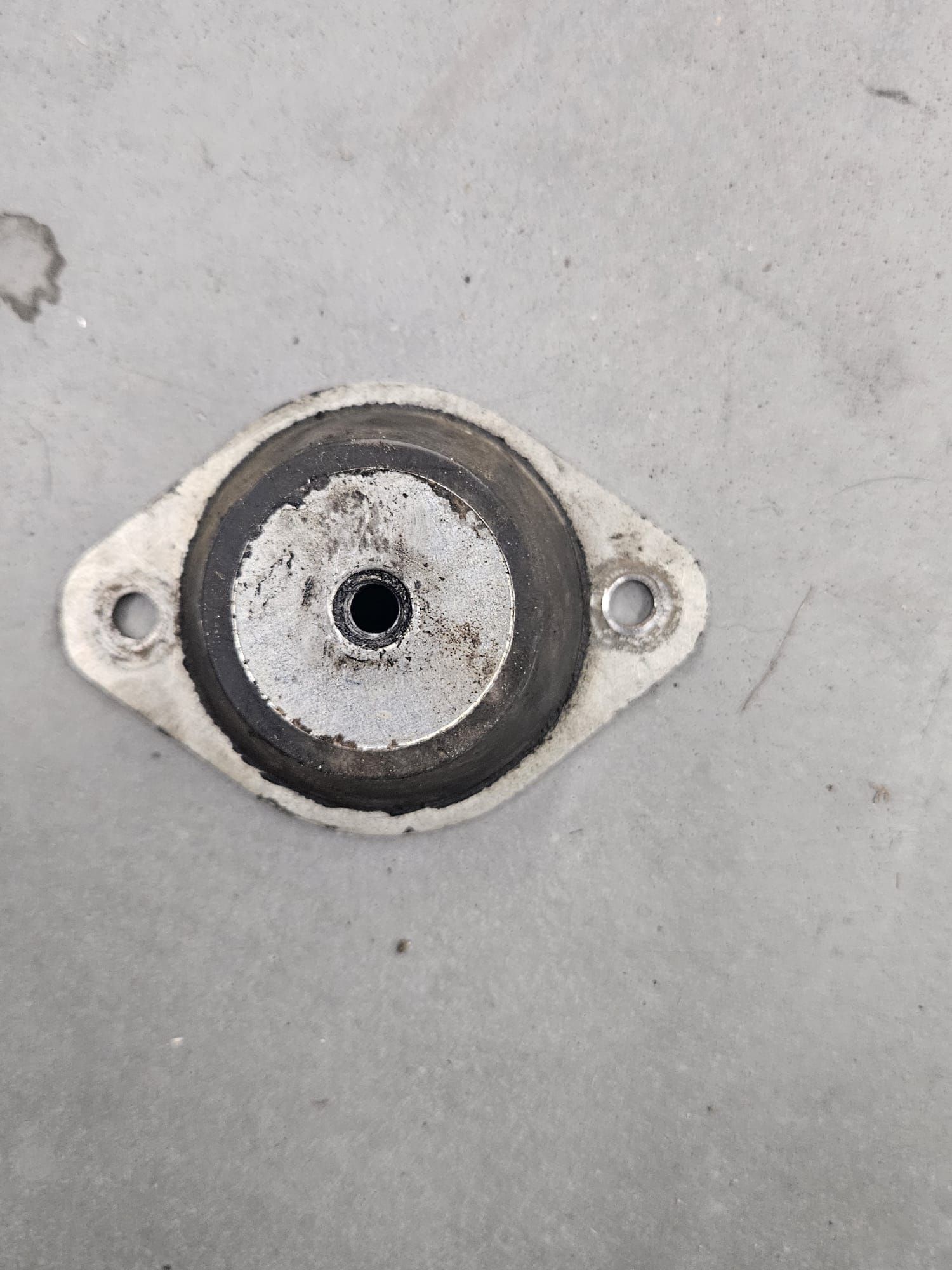 motorsteun  microcar mc 1/2