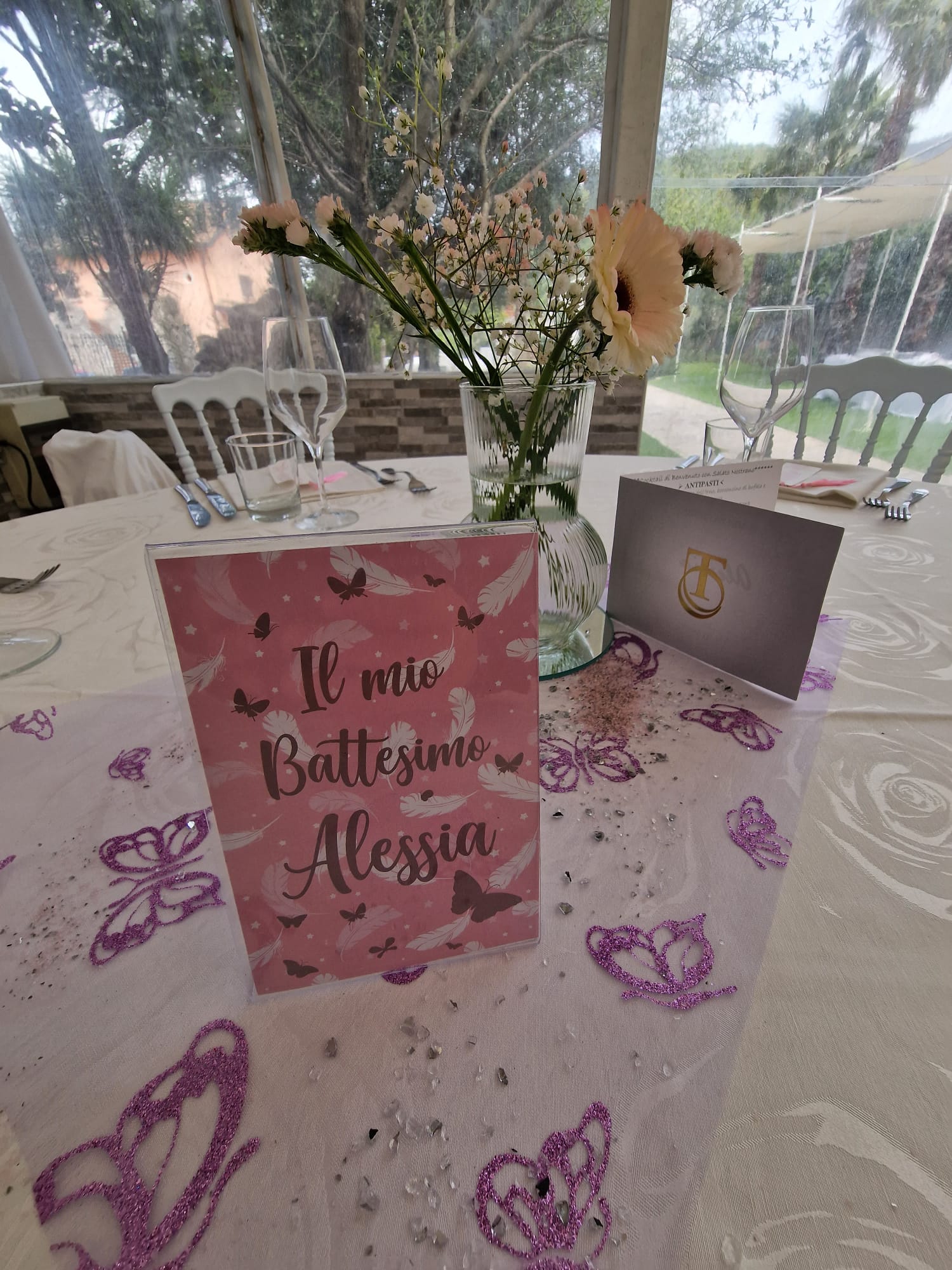 allestimento per il battesimo di un bambina presso Tenuta Olivia 43