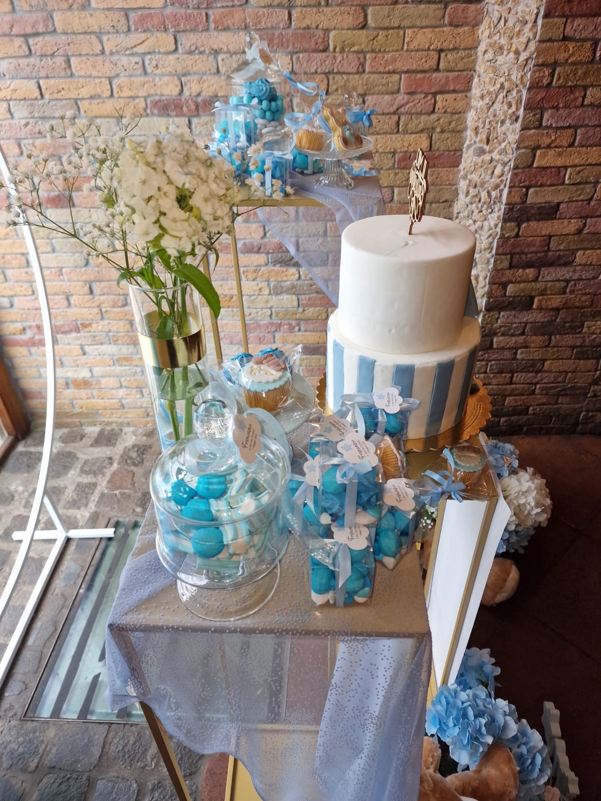 allestimento per il battesimo di un bambino presso Tenuta Olivia 89