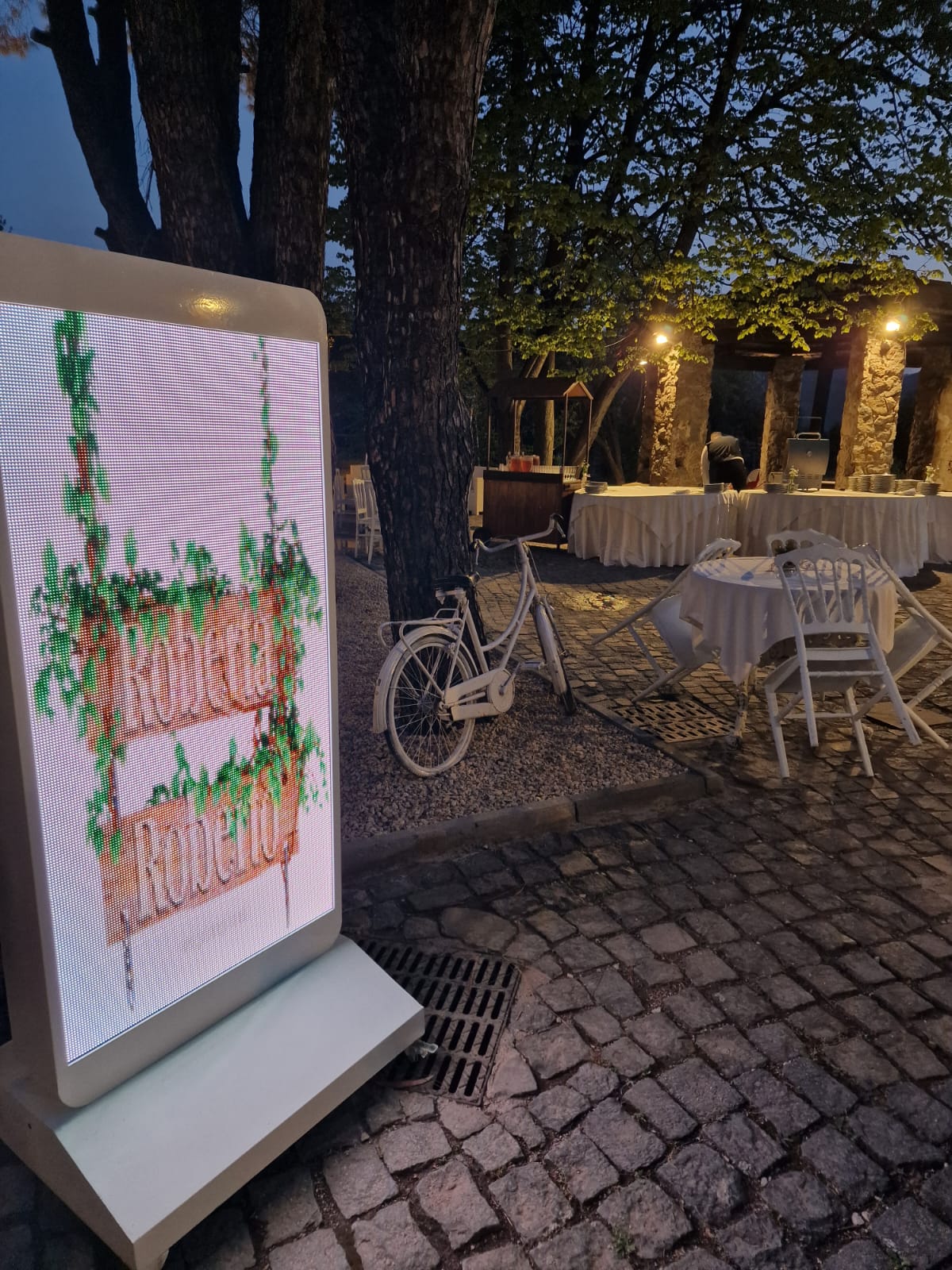 festa di compleanno per un diciottesimo presso Tenuta Olivia 76