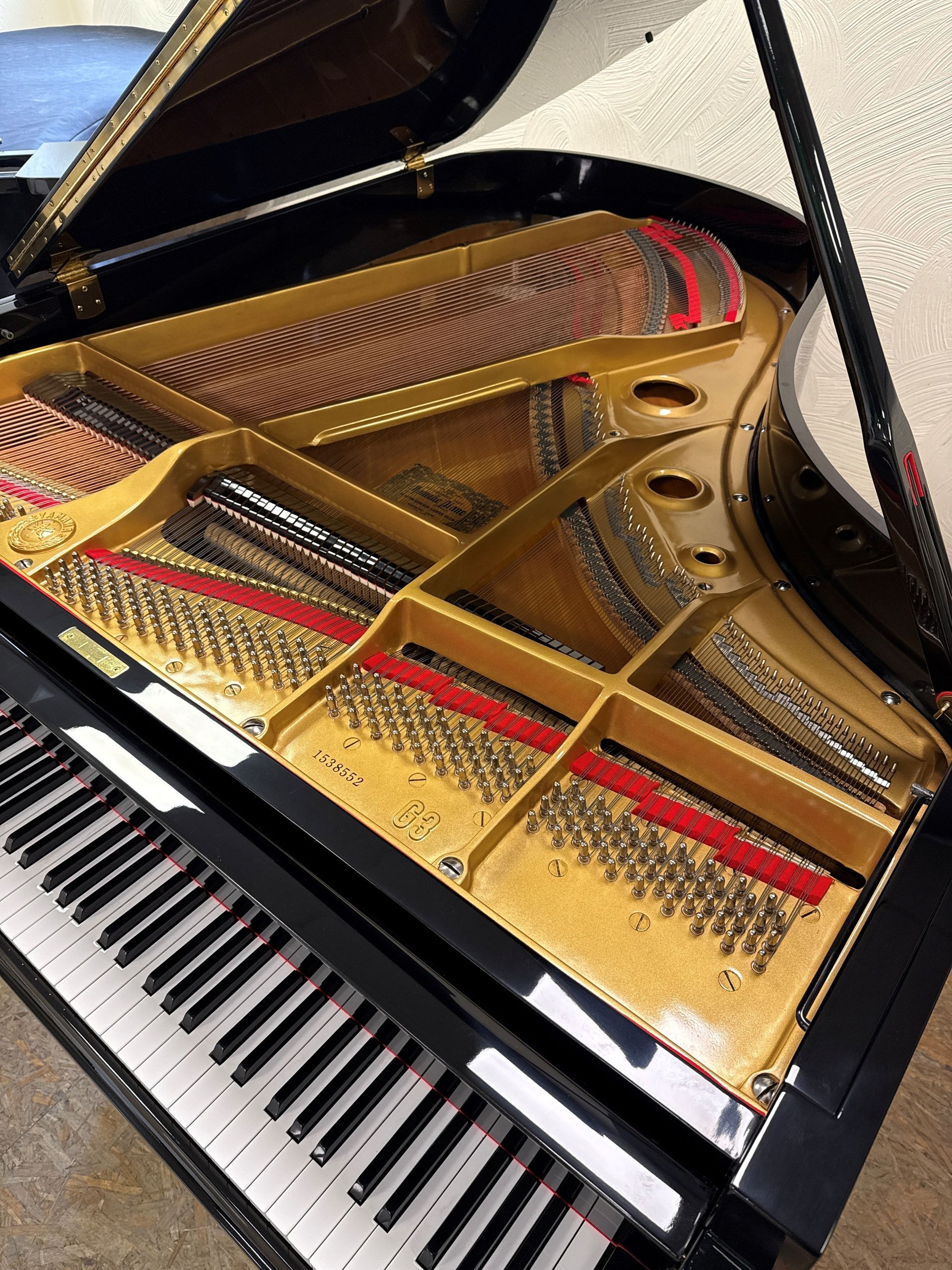 Pristine Yamaha G3 with Renner Hammers (1973)