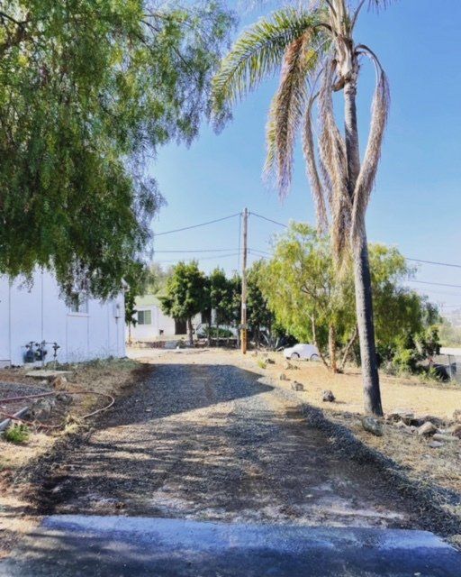 grading new driveway and paving it2