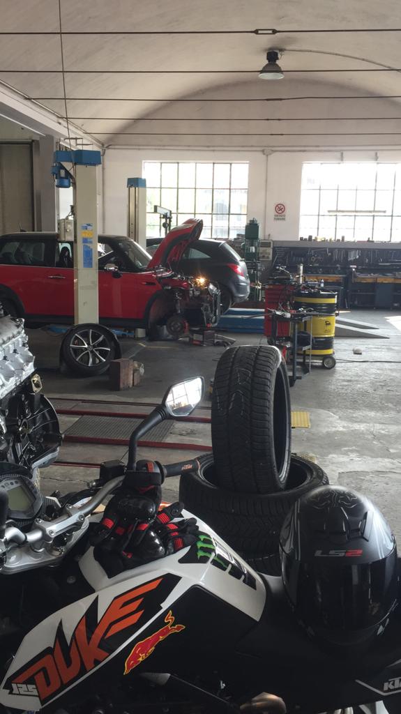 Servizi di riparazione auto