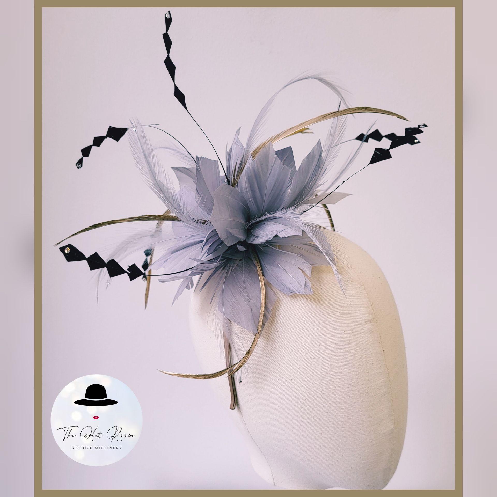 Feather fascinator
Feather Headband
Ascot
Cheltenham
mother of the bride
mother of the groom