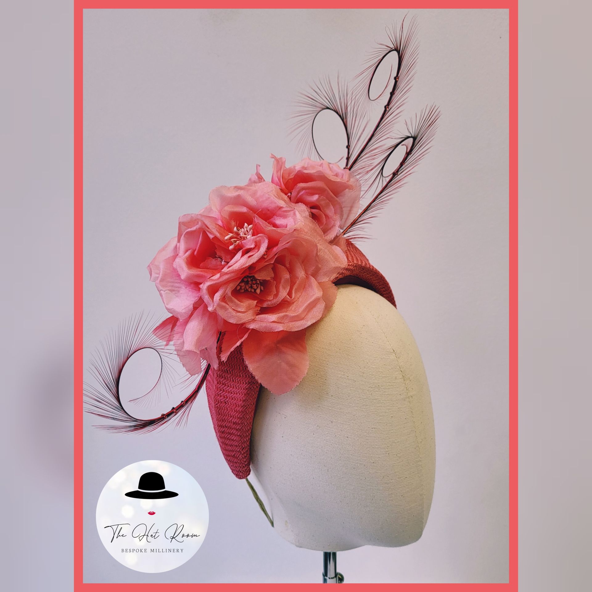Straw Halo
Sinamay Halo
crown
Feather flower
Ascot
Mother of the Bride
Mother of the Groom