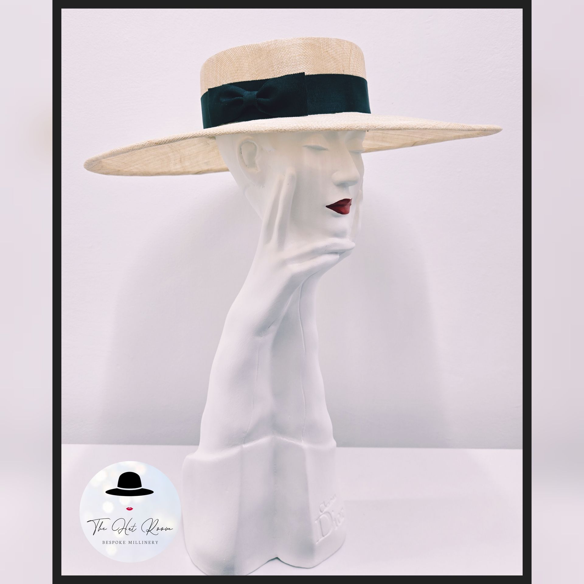 wide brim boater
over sized hat
straw boater
Ascot
Mother of the Bride
Mother of the groom