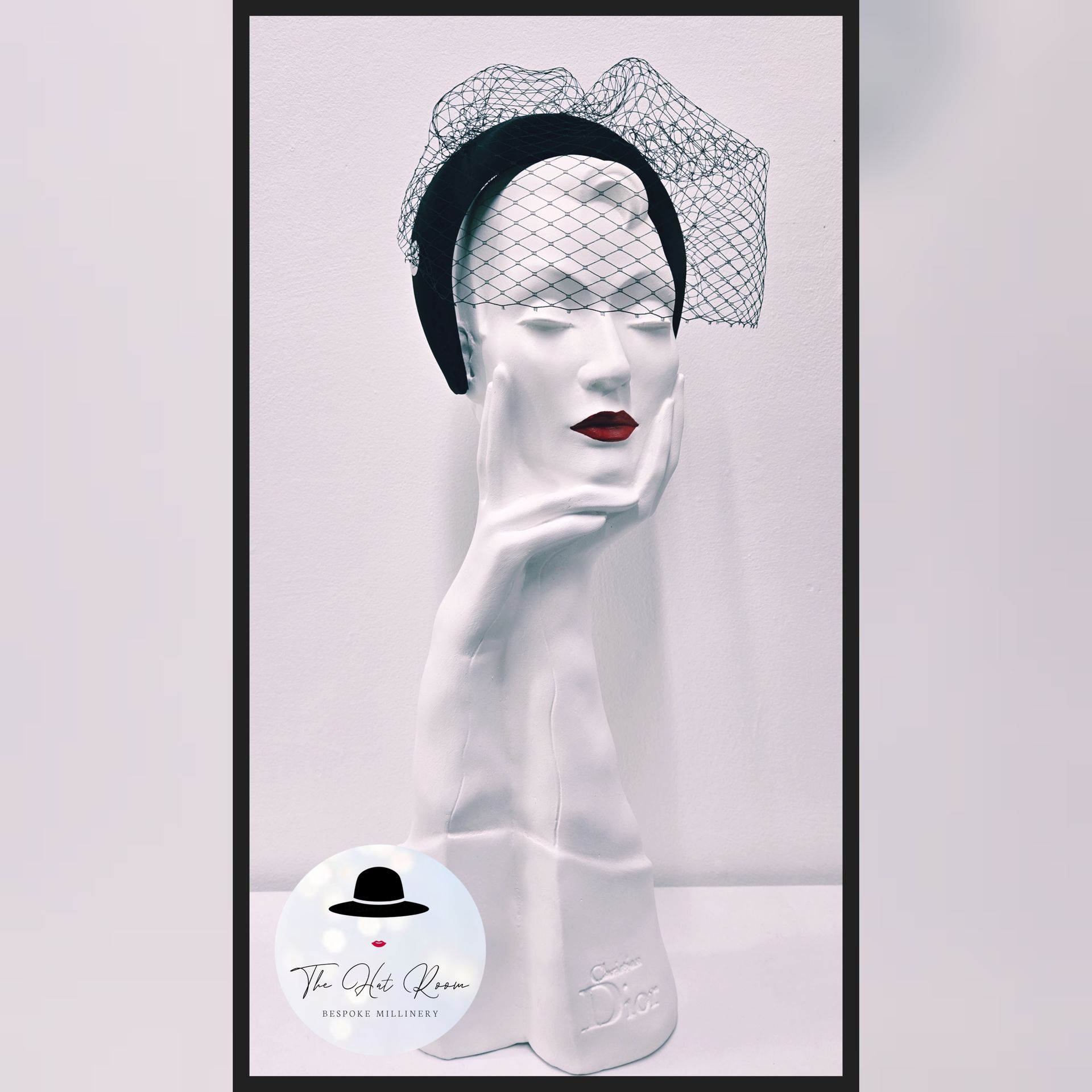 Headband with veil
Wedding guest
Funeral fashion
Cheltenham