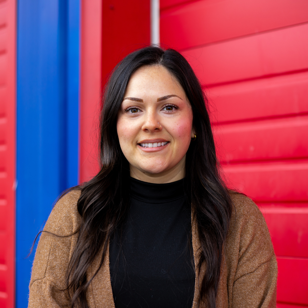 Alejandra Moreno, Customer Service Rep