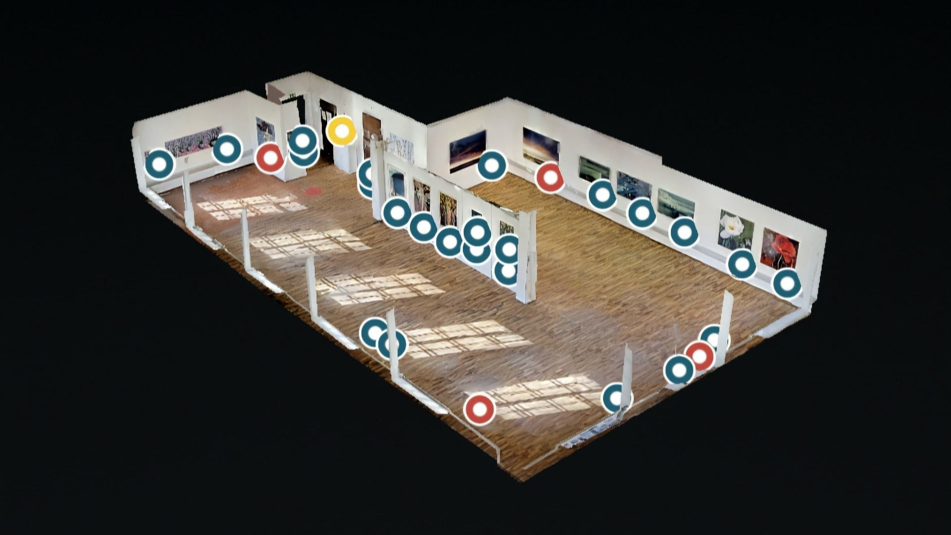 Nukkekoti-mallinnos taidenäyttelystä.