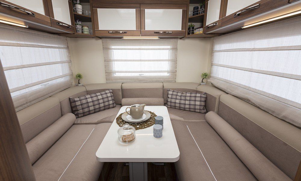 luxury-motorhome-campervan-hire-uk-europe