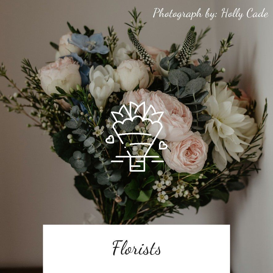 Bouquet of pink and white flowers, with