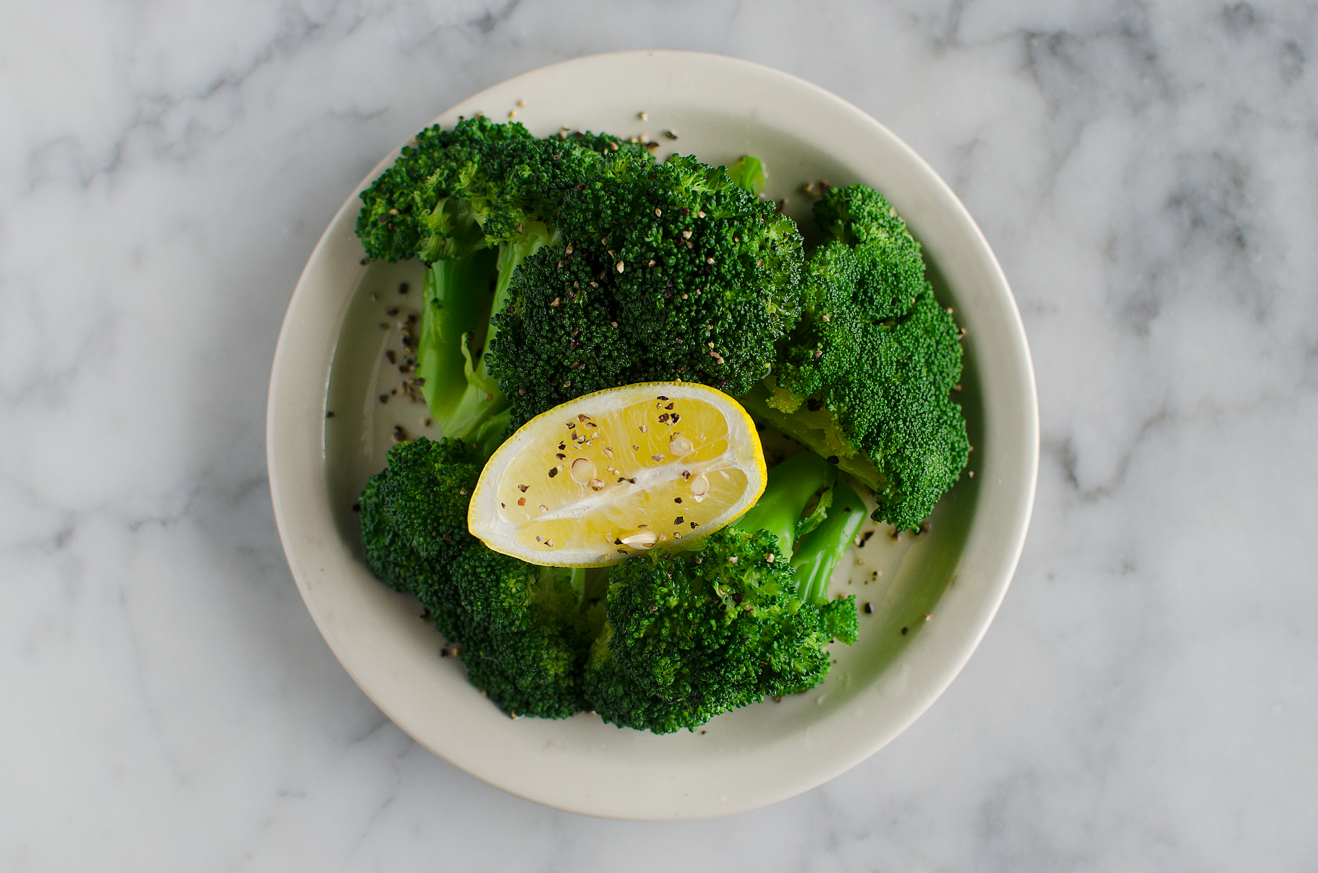 Discover Delicious & Unexpected Sides at Columbia, Mo’s Classic Jazz Restaurant, Murry’s.