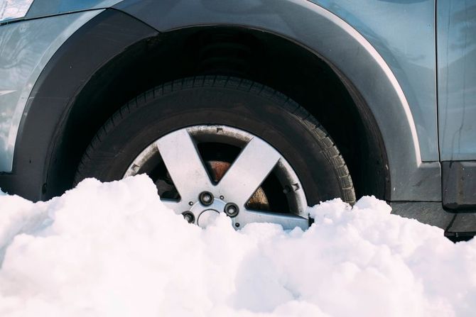 wheel stuck in the snow