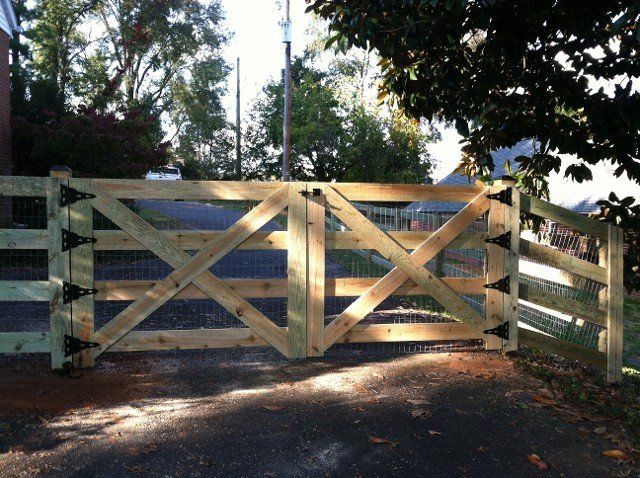 Custom Fence Gate — Madison, VA — Joe Phillips Fence Co.