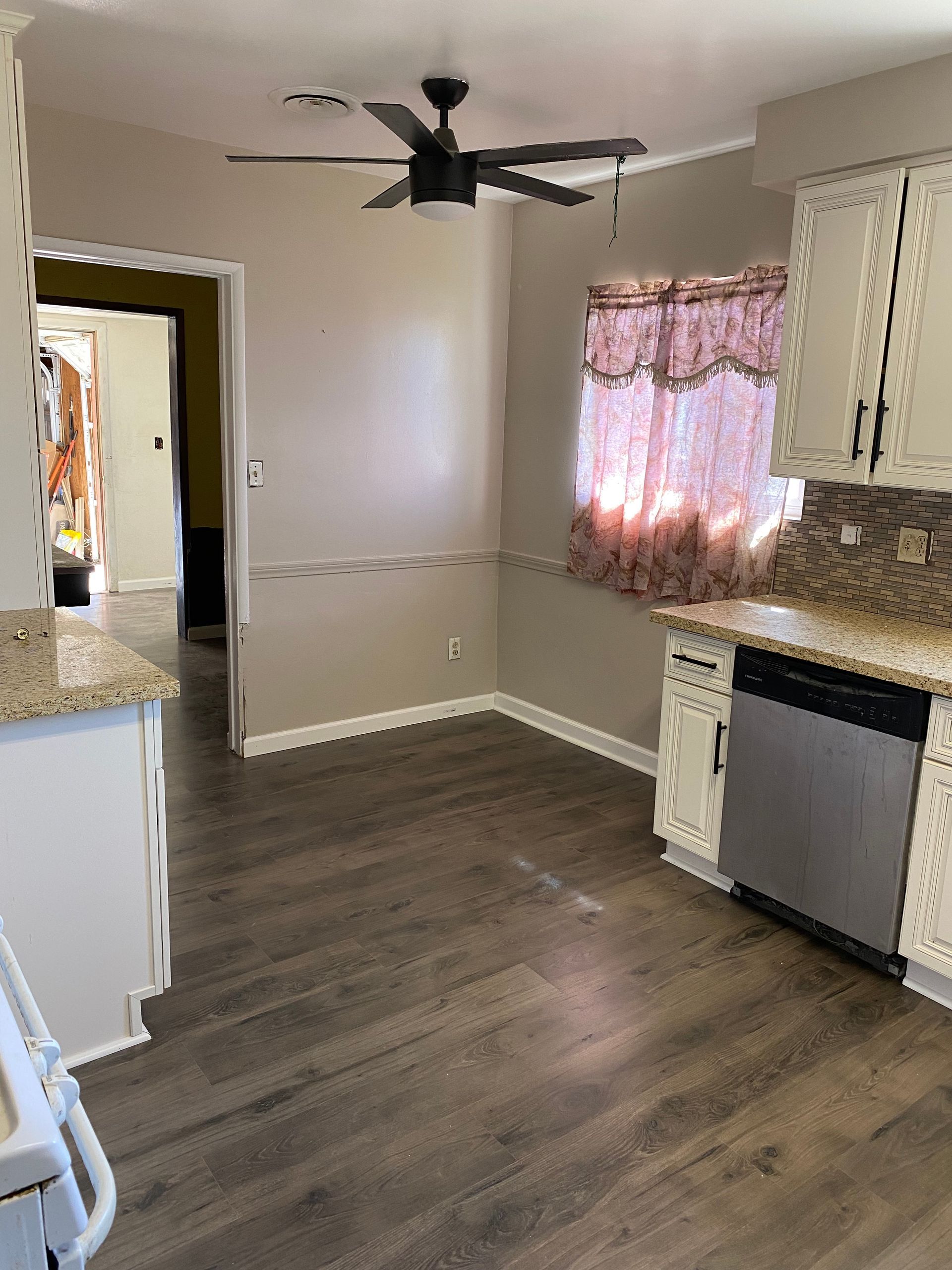 Tru Quality Painting, San Jacinto CA, Hemet CA, Green Acres CA, Winchester CA, Dutch Village CA, Temecula CA, Menifee CA, Sun City Menifee CA, Murrieta CA, Wildomar CA, Canyon Lake CA, Lake Elsinore CA, Perris CA, Mead Valley CA, Lakeview CA, Moreno Valley CA, Banning CA, Beaumont CA, Idyllwild Ca, Valle Vista CA, Painting Contractor Near Me, Painting Company Near Me, Exterior Painting, Exterior Painting Near Me, Stucco Painting, Fence Painting, Siding Painting, Railing Painting, Interior Painting, Interior Painting Near Me, Door Painting, Wall Painting, Ceiling Painting, Trim Painting, Crown Molding Painting, Cabinet Painting, Cabinet Painting Near Me, Repaint Cabinets, Staining, Staining Near Me, Staining Cabinets, Railing Staining, Door Staining, Trim Staining, Epoxy Flooring, Epoxy Flooring Near Me, Epoxy Garage Flooring, Epoxy Garage Flooring Near Me, Floor Coating, Floor Coating Near Me