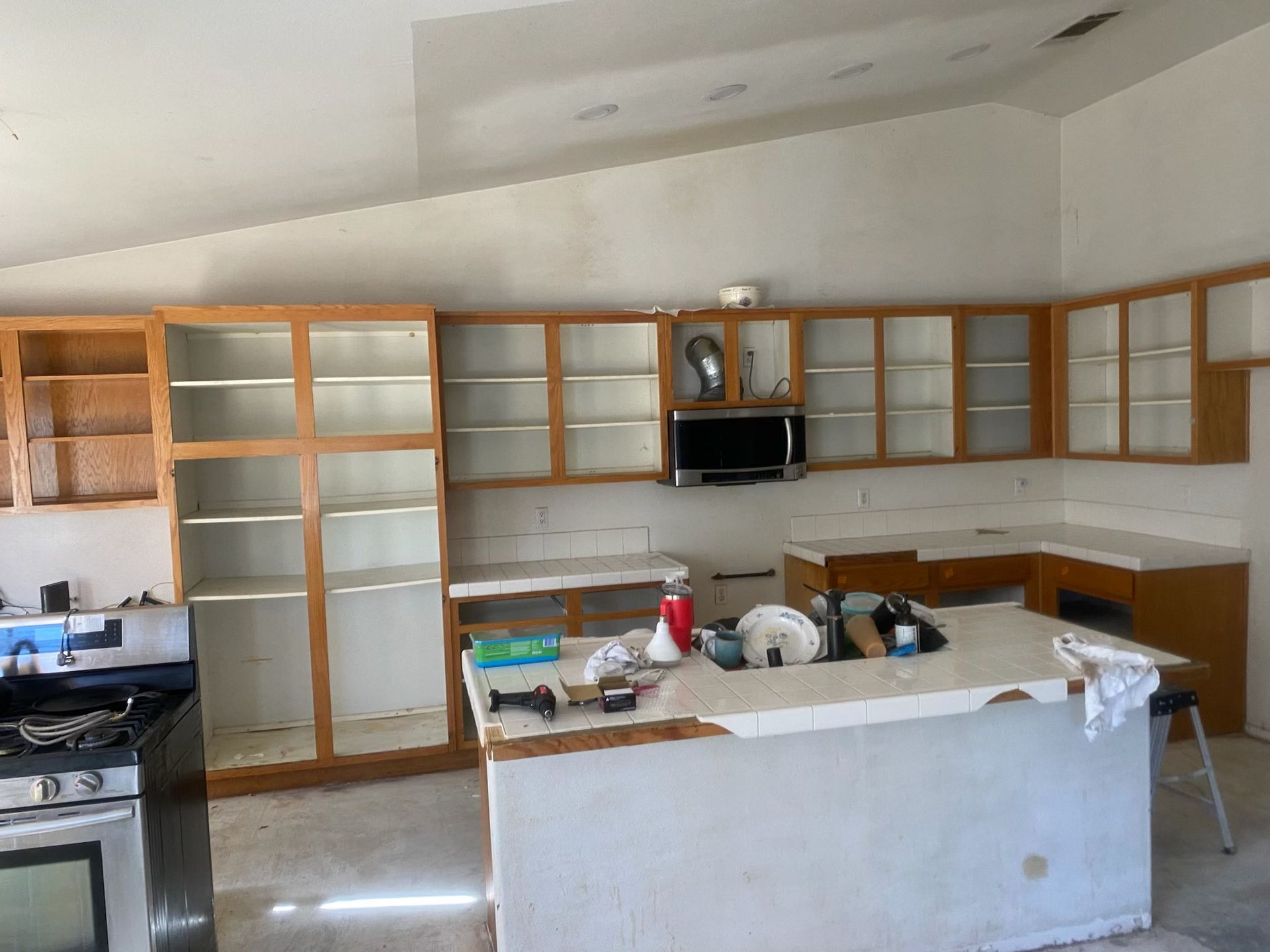 Tru Quality Painting, San Jacinto CA, Hemet CA, Green Acres CA, Winchester CA, Dutch Village CA, Temecula CA, Menifee CA, Sun City Menifee CA, Murrieta CA, Wildomar CA, Canyon Lake CA, Lake Elsinore CA, Perris CA, Mead Valley CA, Lakeview CA, Moreno Valley CA, Banning CA, Beaumont CA, Idyllwild Ca, Valle Vista CA, Painting Contractor Near Me, Painting Company Near Me, Exterior Painting, Exterior Painting Near Me, Stucco Painting, Fence Painting, Siding Painting, Railing Painting, Interior Painting, Interior Painting Near Me, Door Painting, Wall Painting, Ceiling Painting, Trim Painting, Crown Molding Painting, Cabinet Painting, Cabinet Painting Near Me, Repaint Cabinets, Staining, Staining Near Me, Staining Cabinets, Railing Staining, Door Staining, Trim Staining, Epoxy Flooring, Epoxy Flooring Near Me, Epoxy Garage Flooring, Epoxy Garage Flooring Near Me, Floor Coating, Floor Coating Near Me